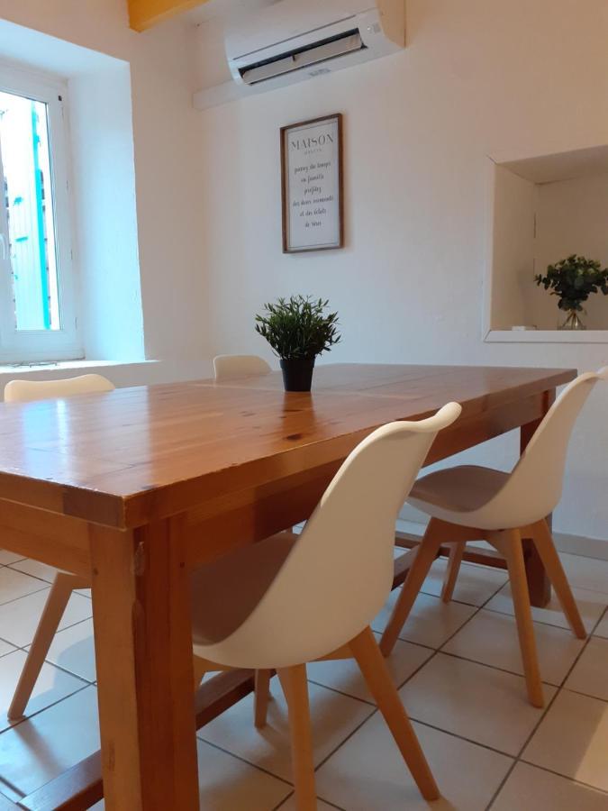Maison De Village Saint-Barthelemy-de-Vals Bagian luar foto