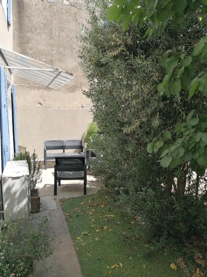 Maison De Village Saint-Barthelemy-de-Vals Bagian luar foto